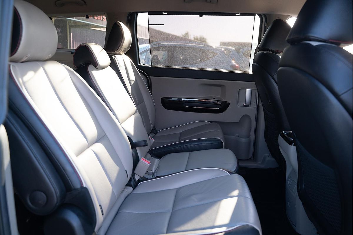 2019 Kia Carnival Platinum YP