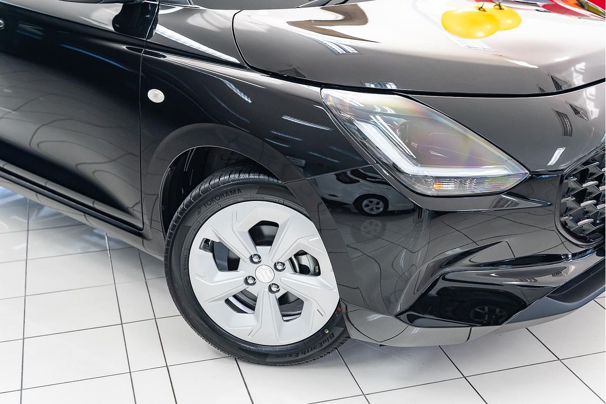 2025 Suzuki Swift Hybrid Plus UZ