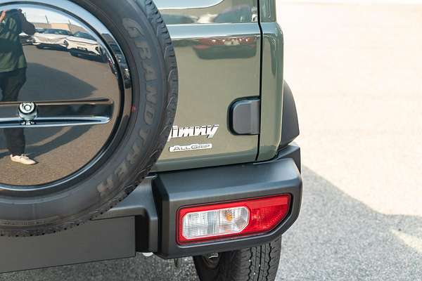 2025 Suzuki Jimny GLX GJ