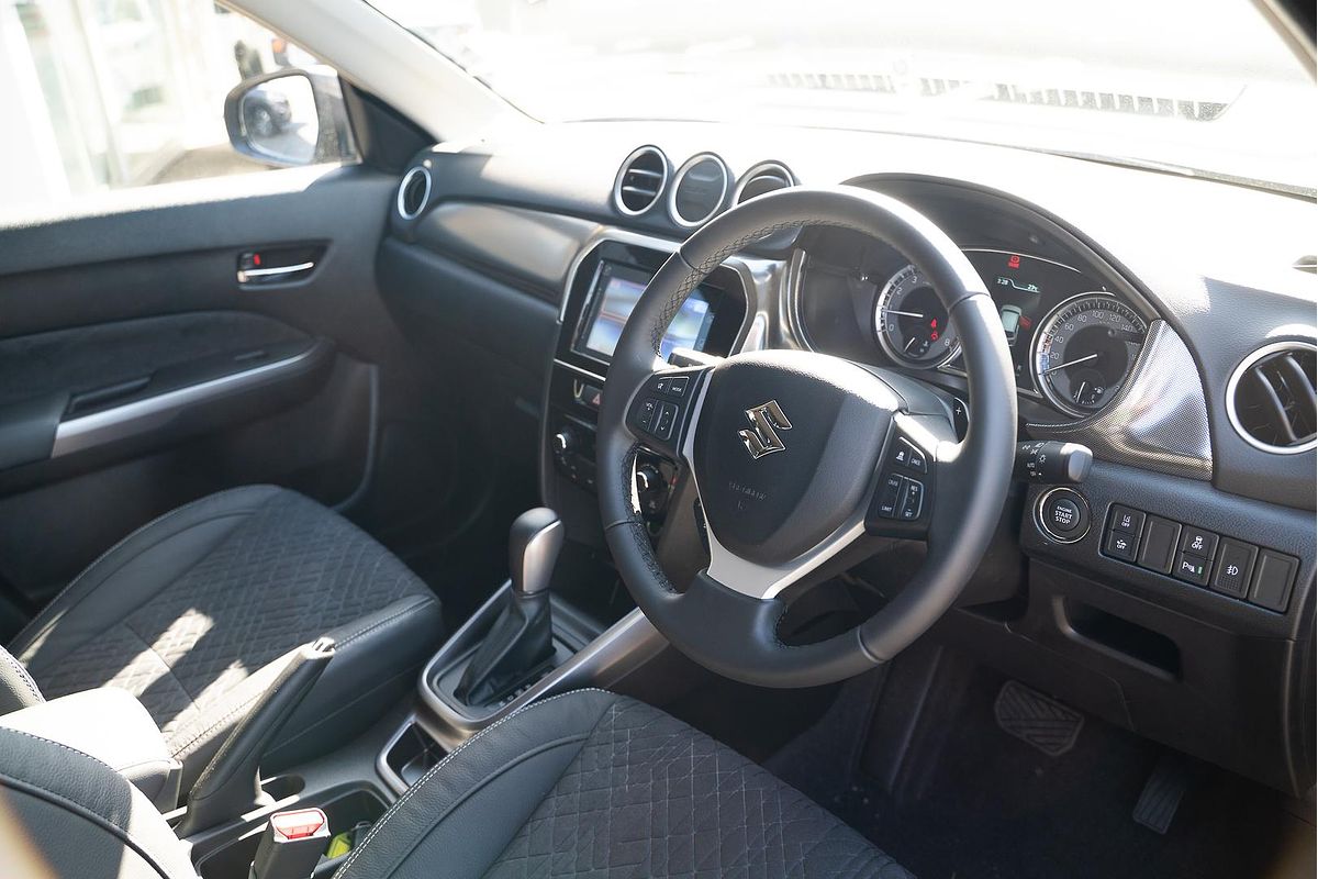 2023 Suzuki Vitara Turbo LY Series II