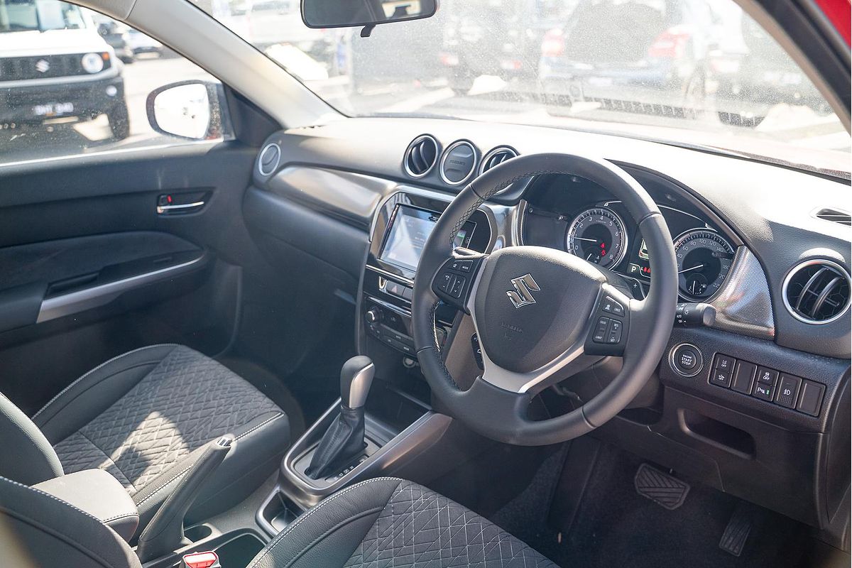 2023 Suzuki Vitara Turbo LY Series II
