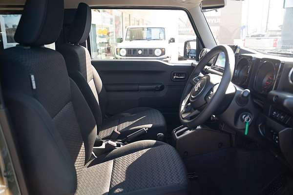 2025 Suzuki Jimny GLX GJ