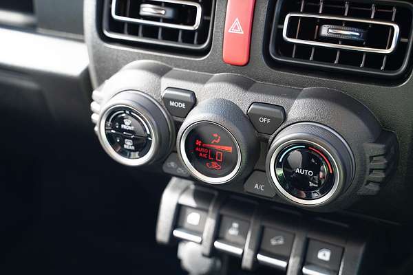 2025 Suzuki Jimny GLX GJ