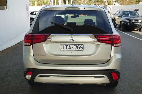 2018 Mitsubishi Outlander ES ZL