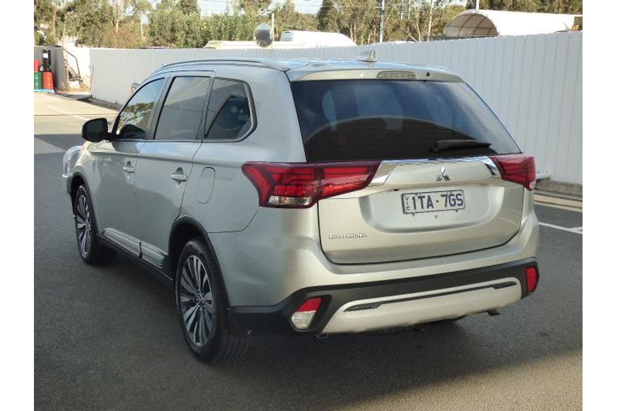 2018 Mitsubishi Outlander ES ZL