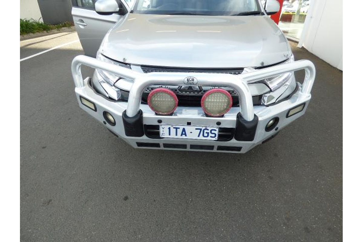 2018 Mitsubishi Outlander ES ZL