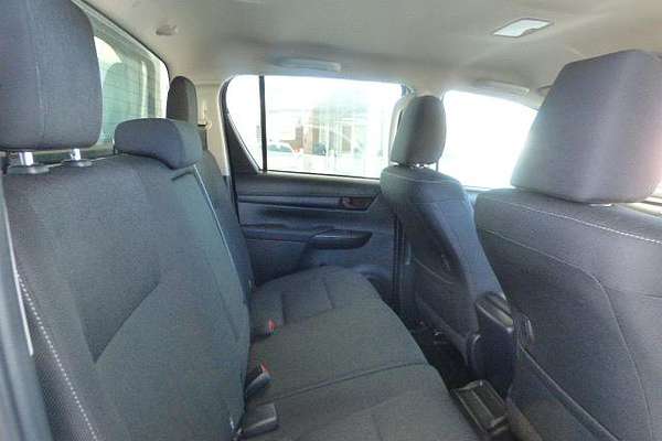 2023 Toyota Hilux SR GUN126R 4X4
