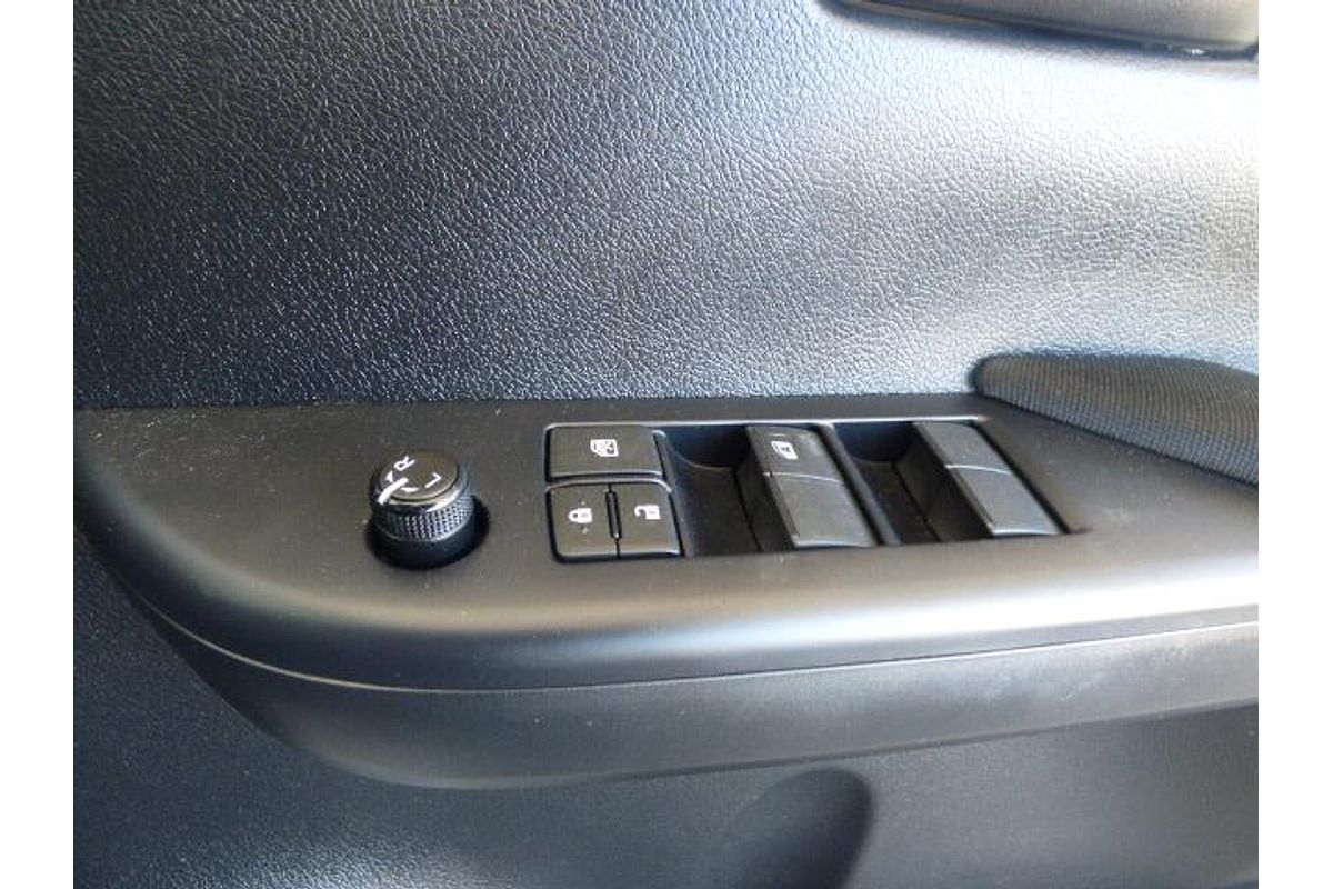 2023 Toyota Hilux SR GUN126R 4X4