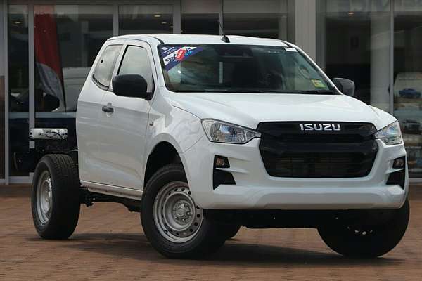 2025 Isuzu D-MAX SX High Ride Rear Wheel Drive