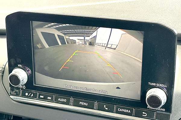 2023 Mitsubishi Outlander ES ZM