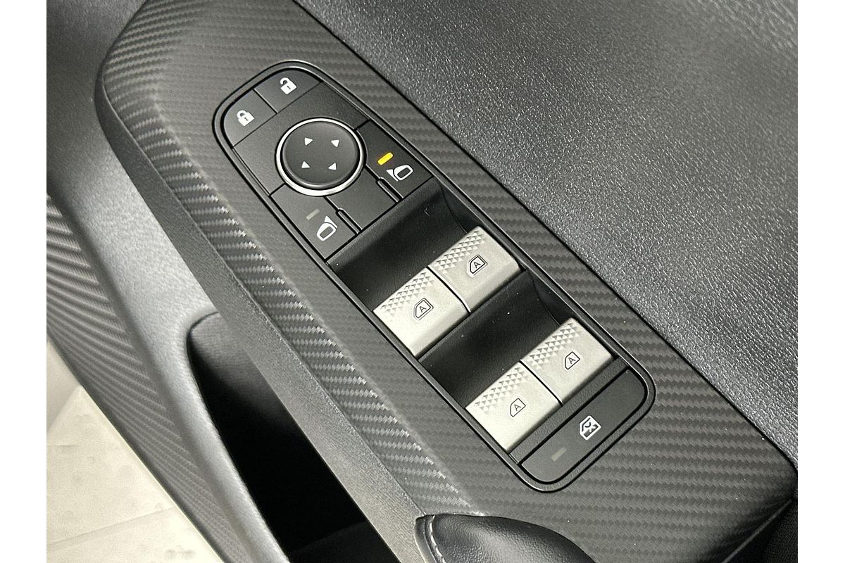 2023 Mitsubishi Outlander ES ZM