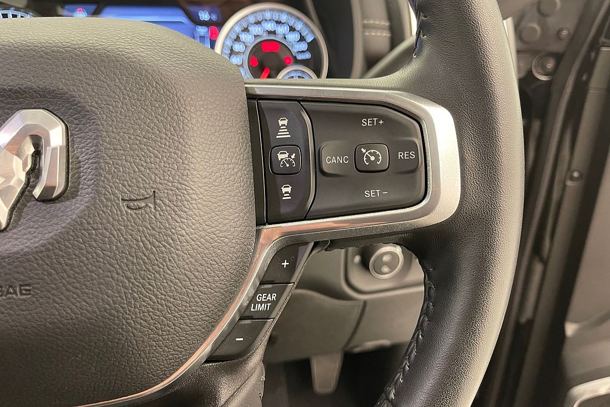 2023 RAM 2500 Laramie DJ 4X4