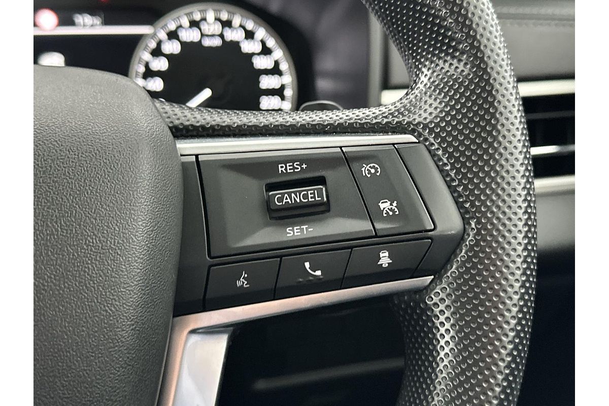 2023 Mitsubishi Outlander ES ZM