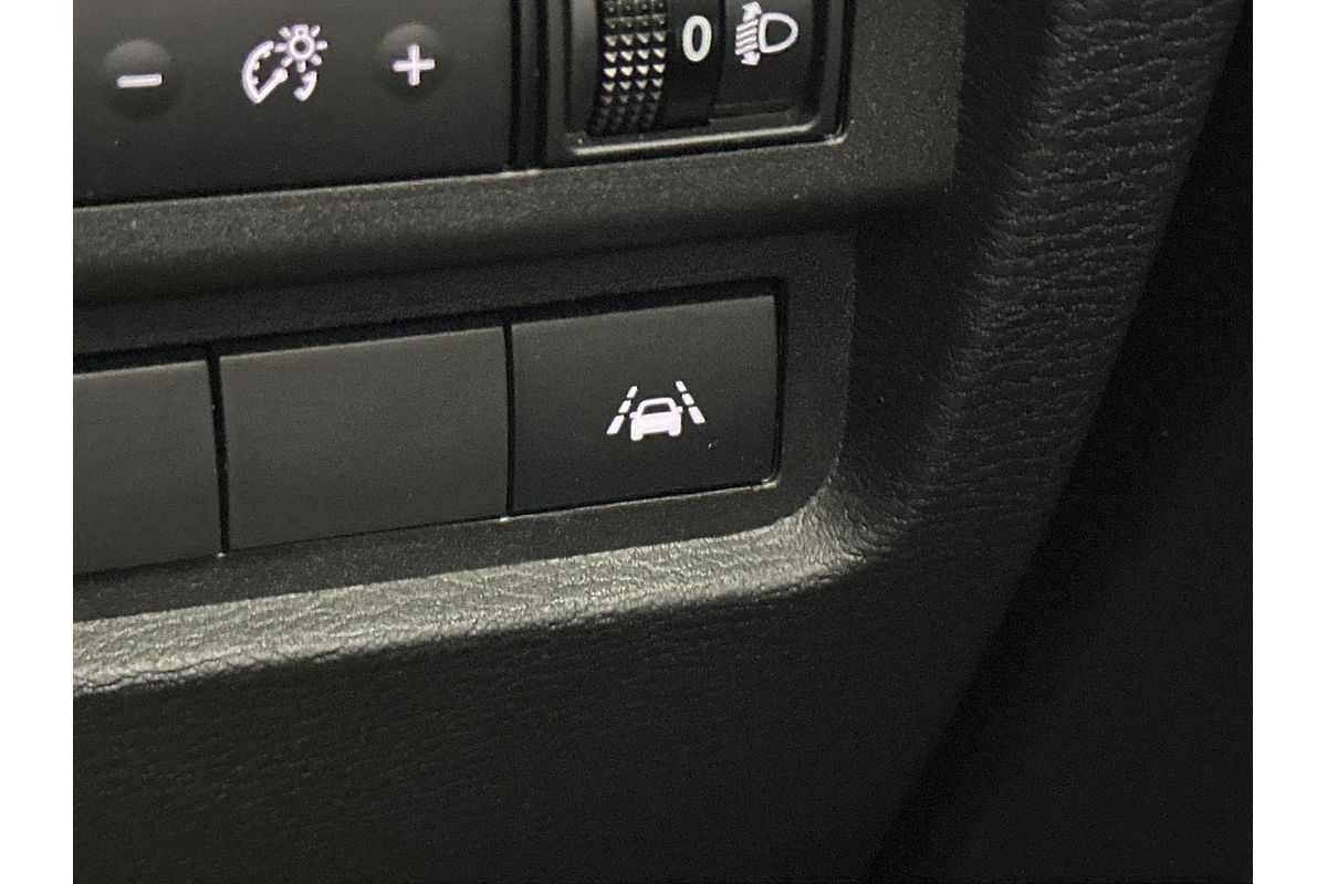 2023 Mitsubishi Outlander ES ZM