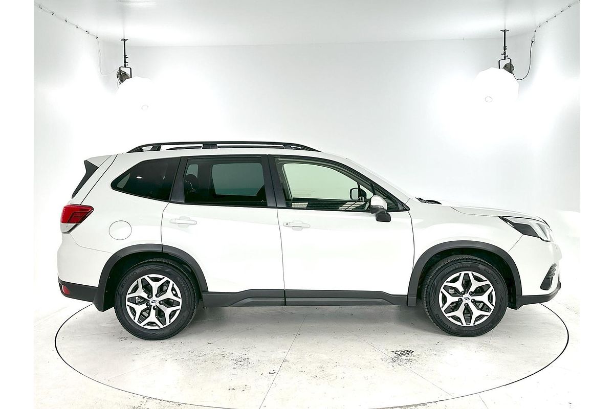 2023 Subaru Forester 2.5i S5