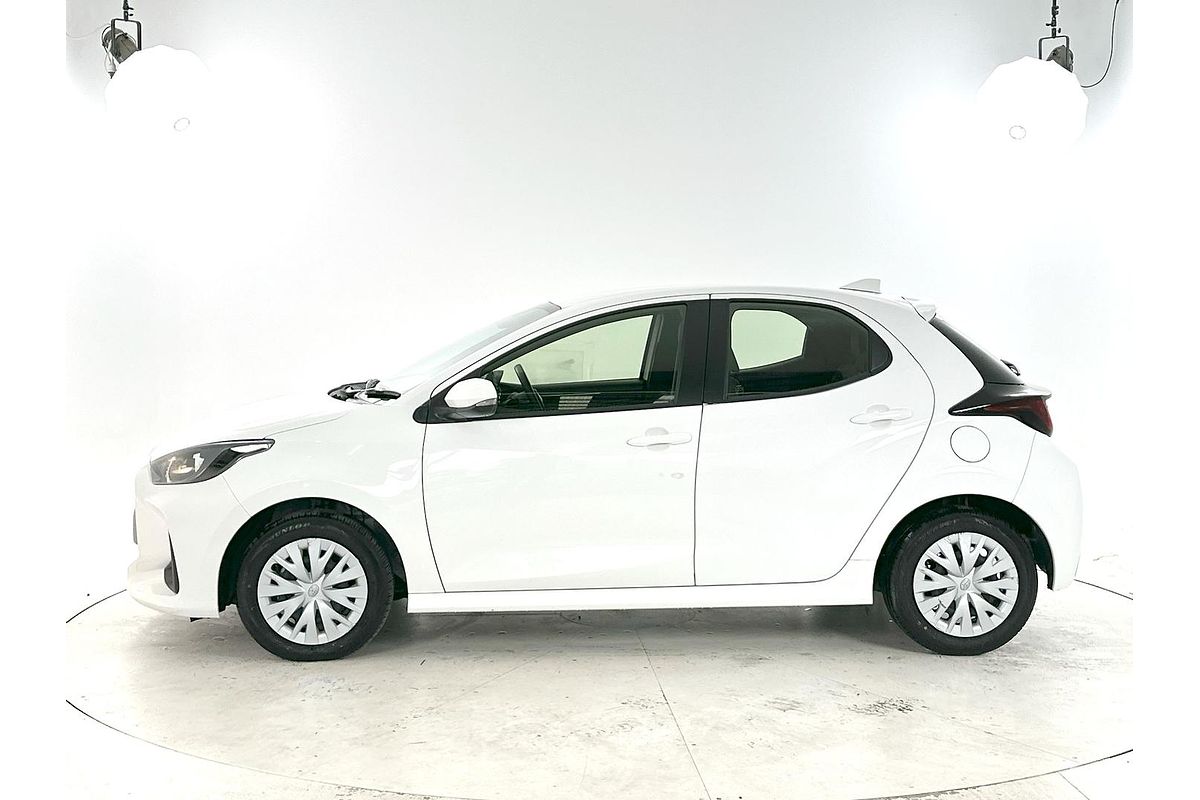 2024 Toyota Yaris Ascent Sport MXPA10R