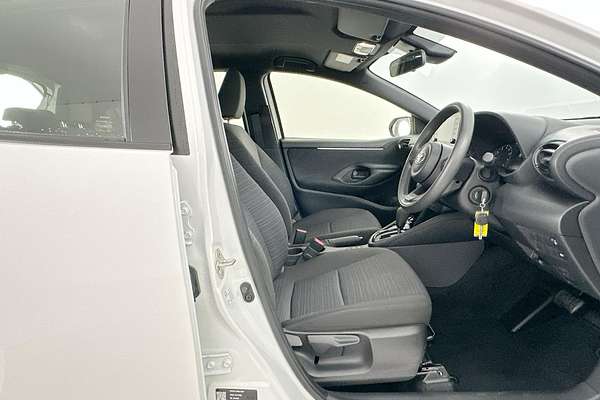 2024 Toyota Yaris Ascent Sport MXPA10R