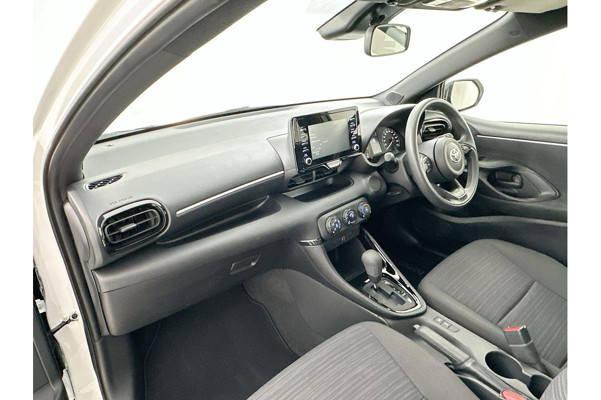 2024 Toyota Yaris Ascent Sport MXPA10R