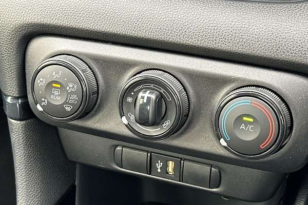 2024 Toyota Yaris Ascent Sport MXPA10R