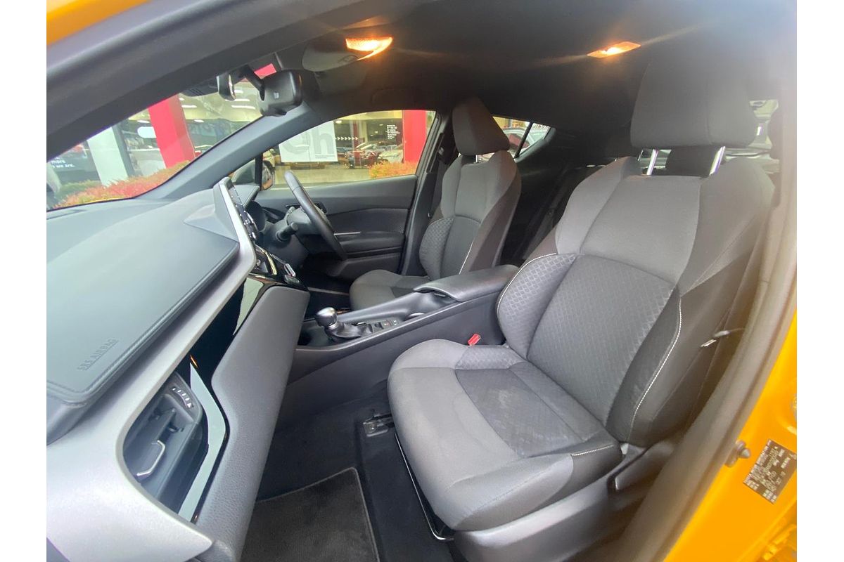2019 Toyota C-HR NGX10R