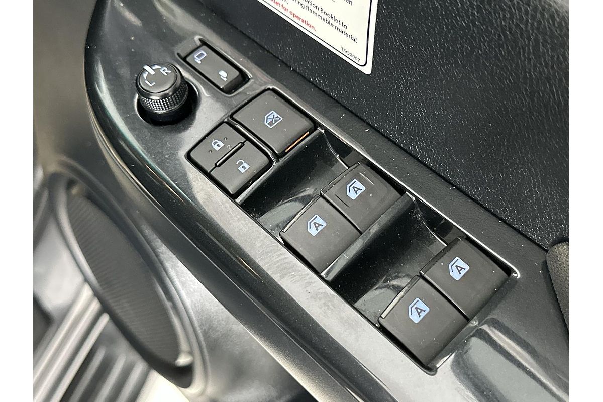 2021 Toyota Hilux SR5 GUN126R 4X4