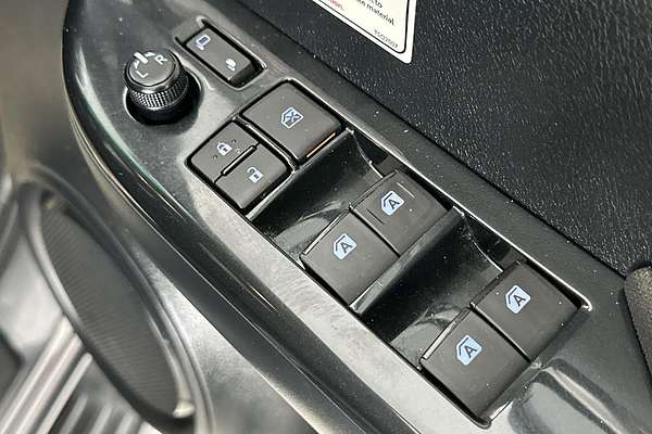 2021 Toyota Hilux SR5 GUN126R 4X4
