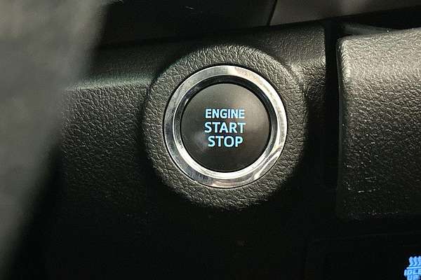 2021 Toyota Hilux SR5 GUN126R 4X4