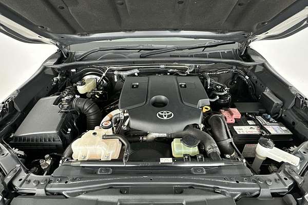 2021 Toyota Hilux SR5 GUN126R 4X4