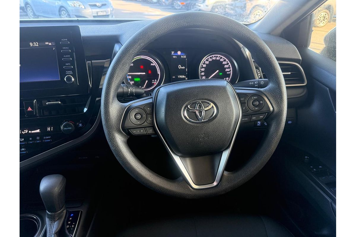 2024 Toyota Camry Ascent AXVH70R