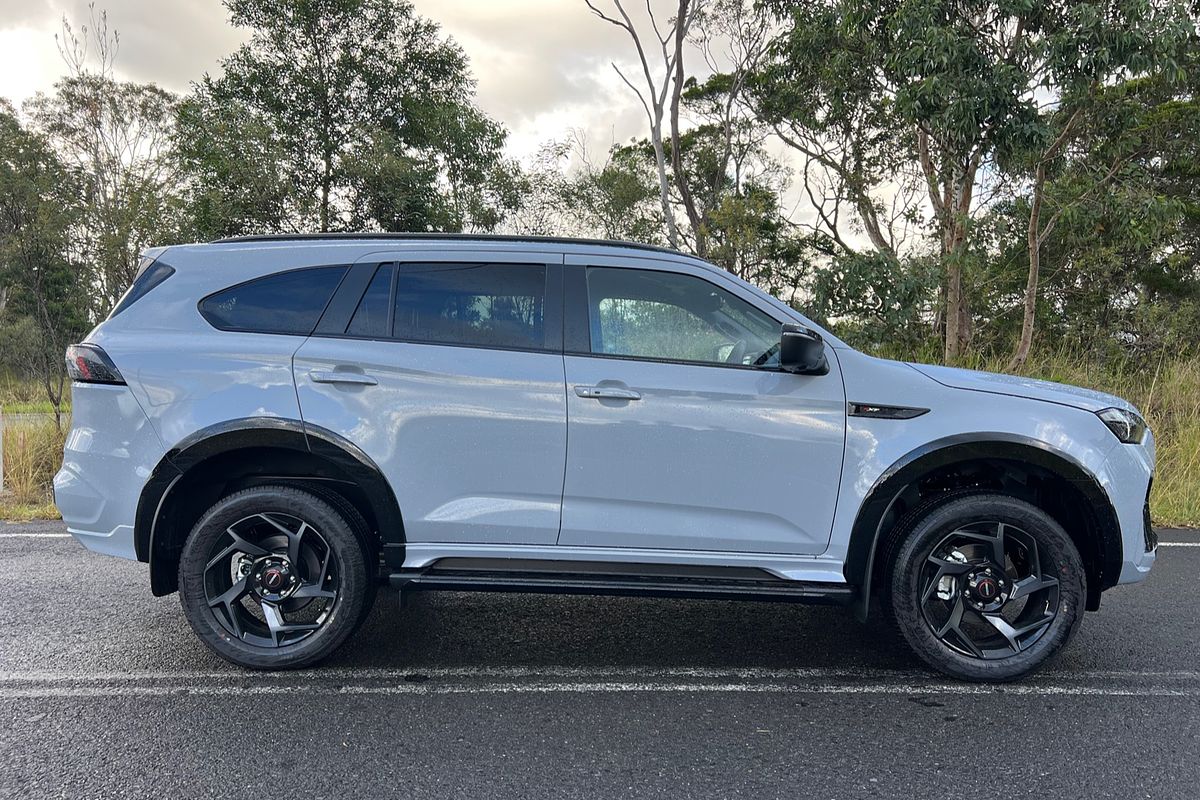 2024 Isuzu MU-X X-TERRAIN