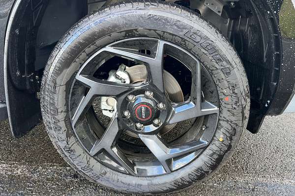 2024 Isuzu MU-X X-TERRAIN