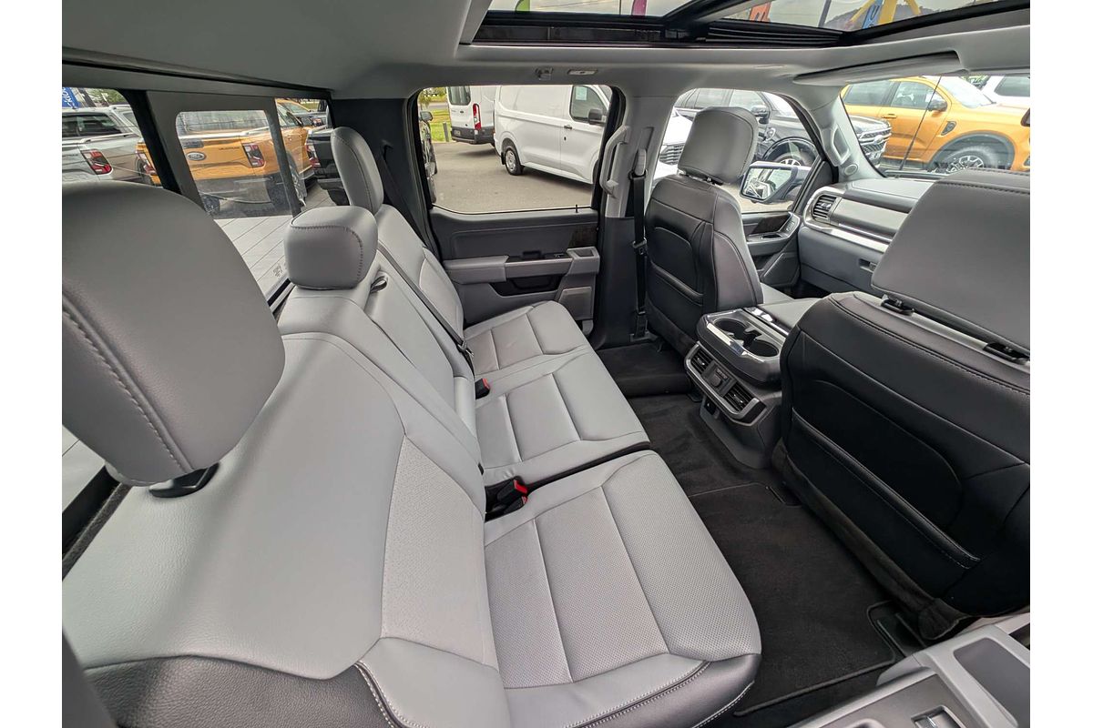 2023 Ford F-150 Lariat 4X4 LWB