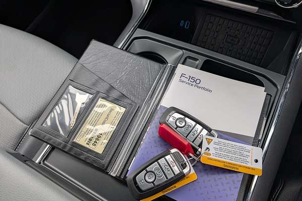 2023 Ford F-150 Lariat 4X4 LWB