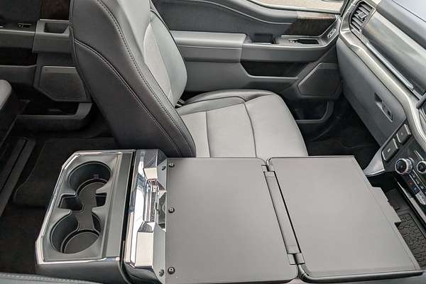 2023 Ford F-150 Lariat 4X4 LWB