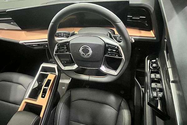 2024 KGM SsangYong Torres Ultimate J116