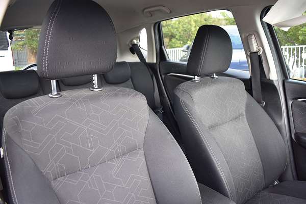 2015 Honda Jazz VTi-S GF