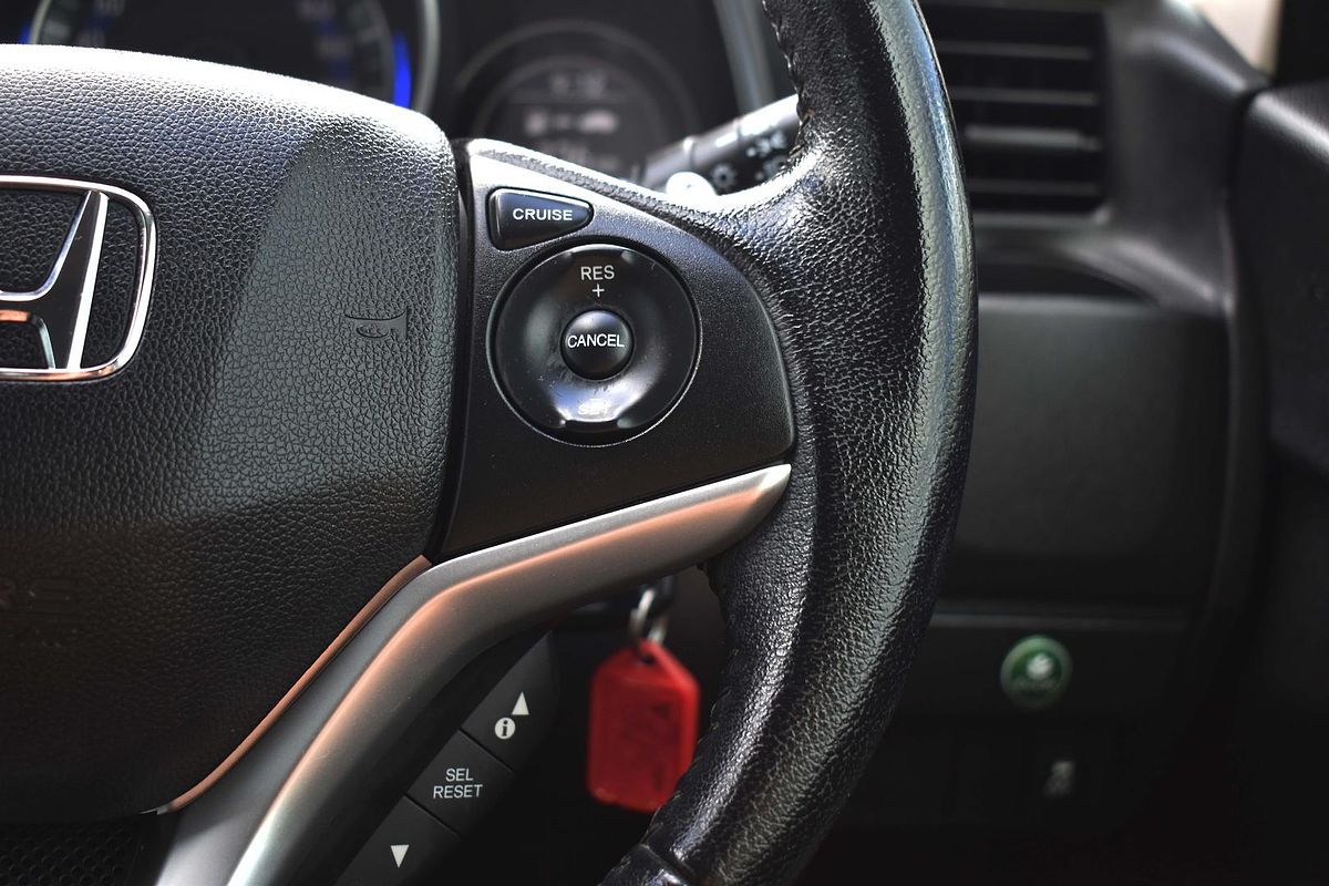 2015 Honda Jazz VTi-S GF
