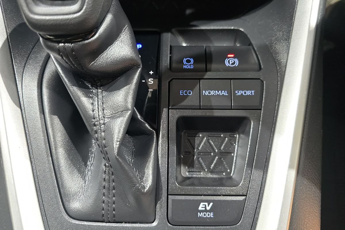 2022 Toyota RAV4 GX AXAH52R