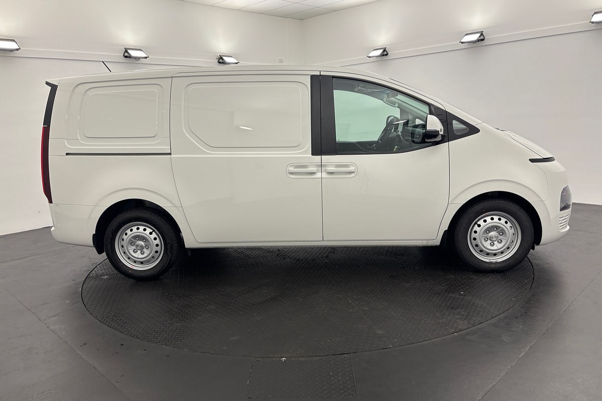 2025 Hyundai STARIA LOAD US4.V3