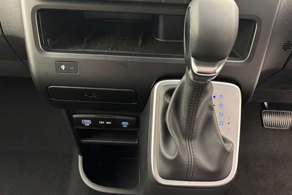 2025 Hyundai STARIA LOAD US4.V3