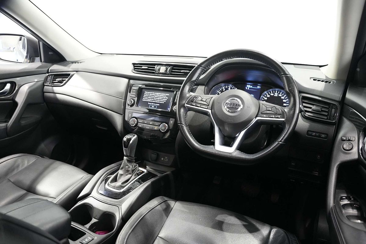 2022 Nissan X-TRAIL ST T32