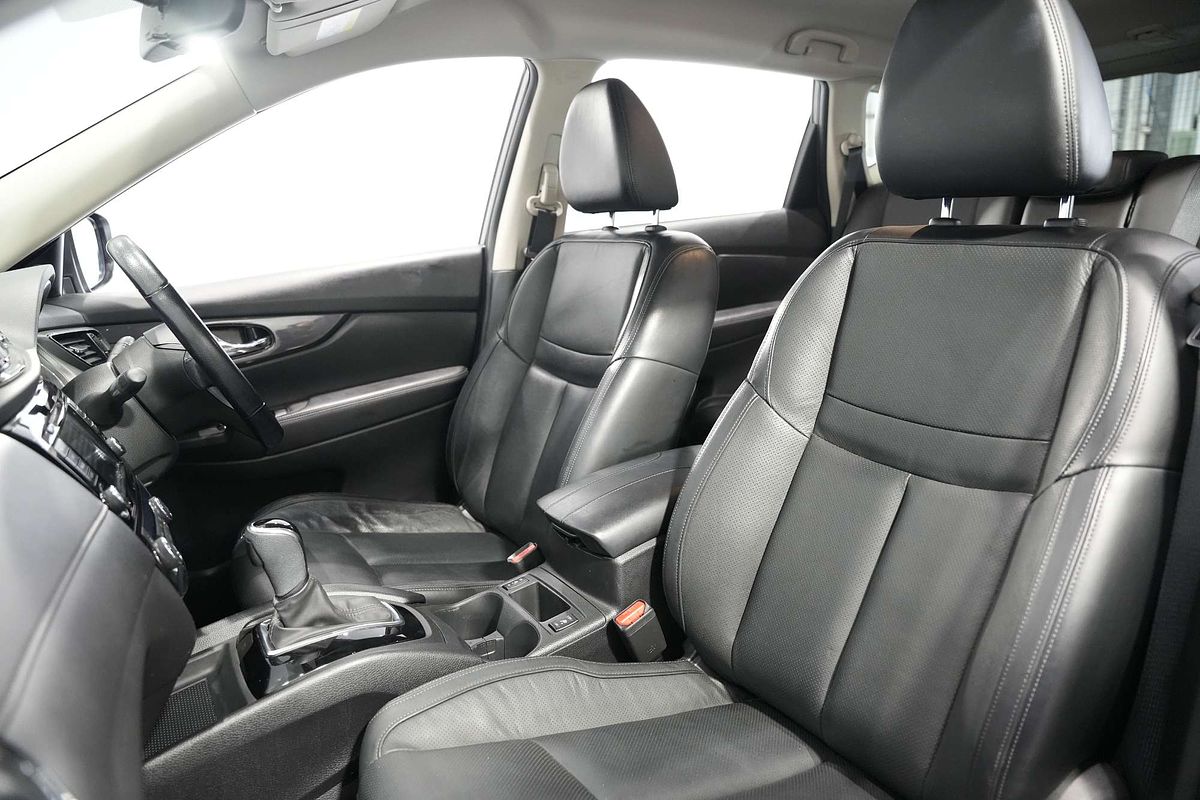 2022 Nissan X-TRAIL ST T32
