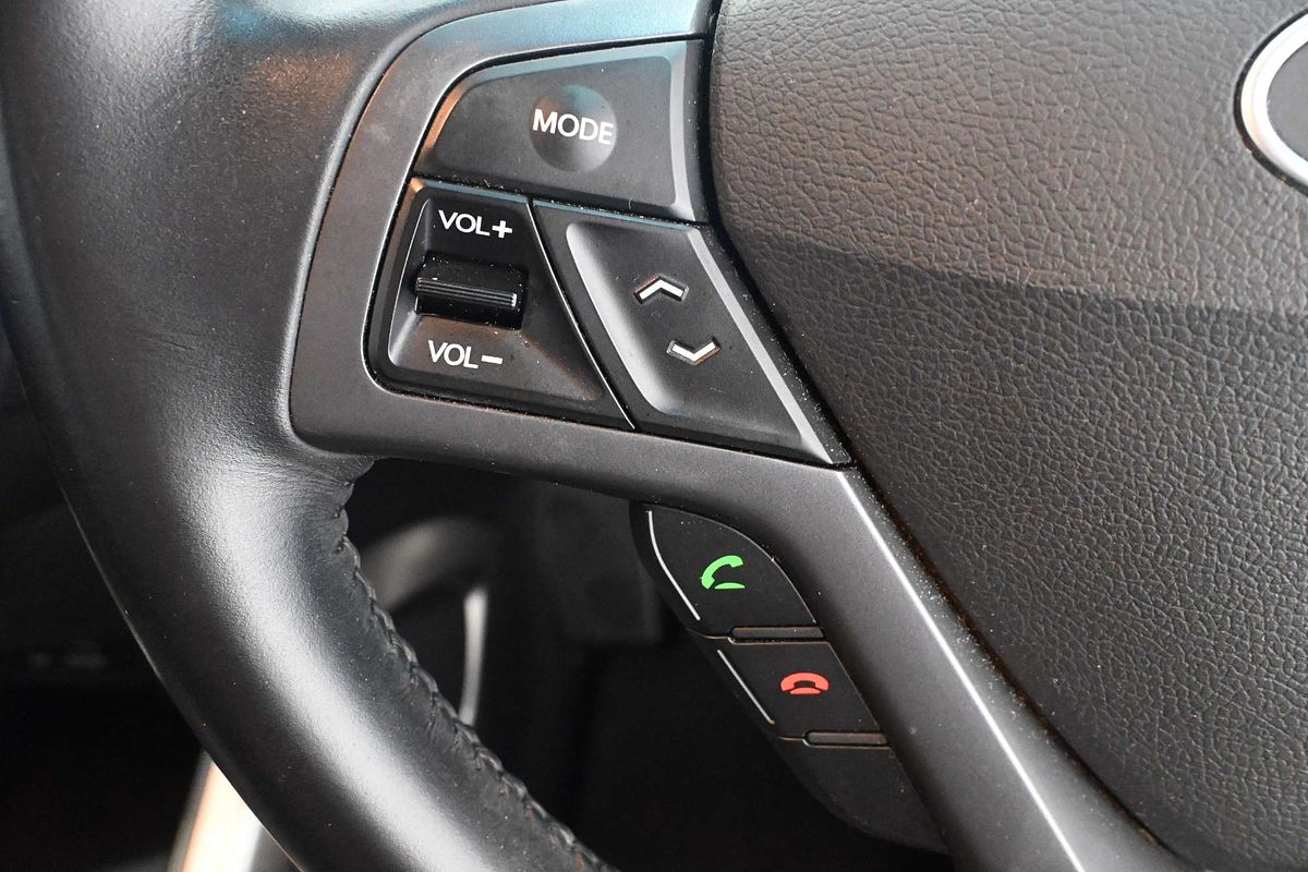 2013 Hyundai Veloster SR Turbo FS3