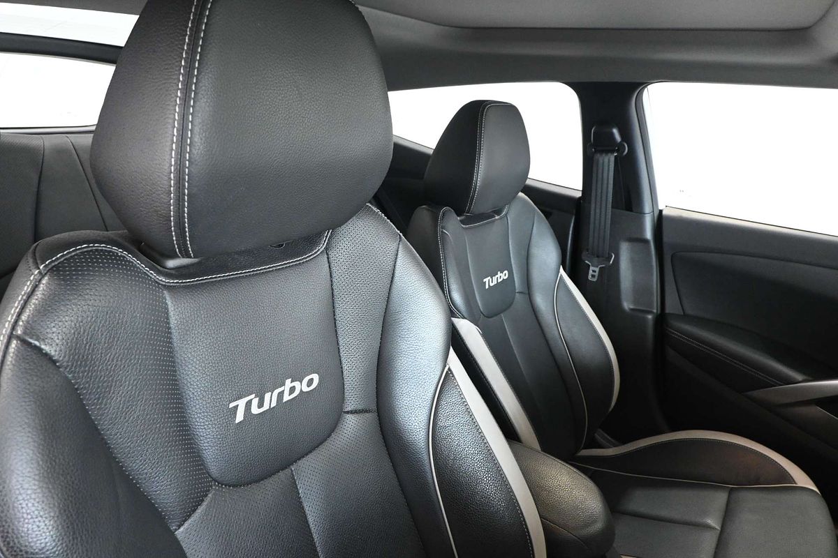 2013 Hyundai Veloster SR Turbo FS3