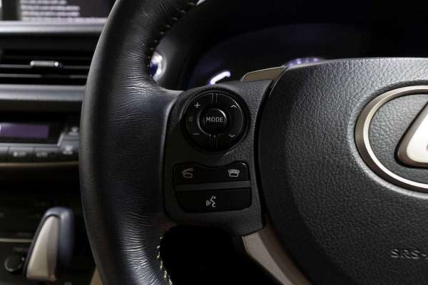 2015 Lexus CT CT200h Luxury ZWA10R