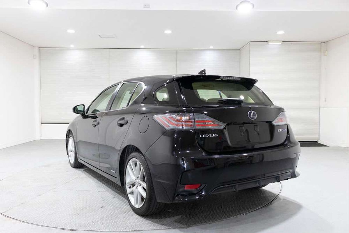 2015 Lexus CT CT200h Luxury ZWA10R