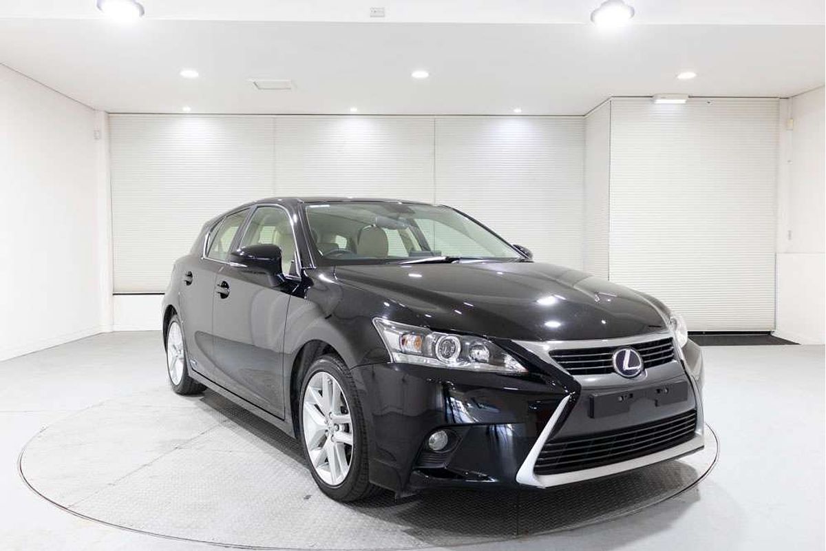 2015 Lexus CT CT200h Luxury ZWA10R