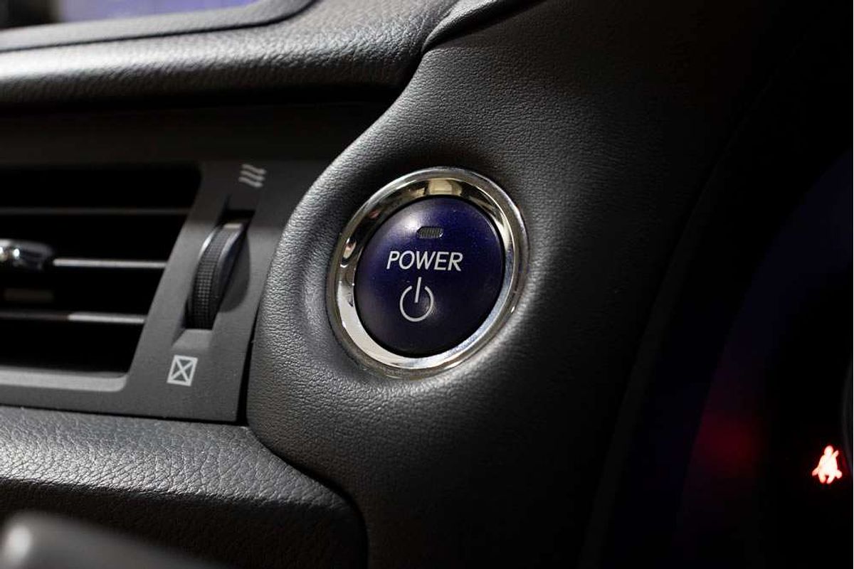 2015 Lexus CT CT200h Luxury ZWA10R