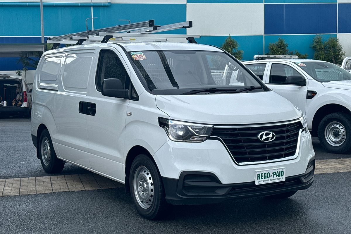 2020 Hyundai iLoad  TQ4