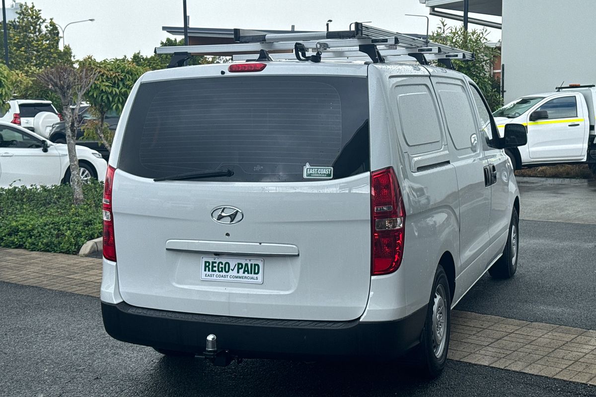 2020 Hyundai iLoad  TQ4